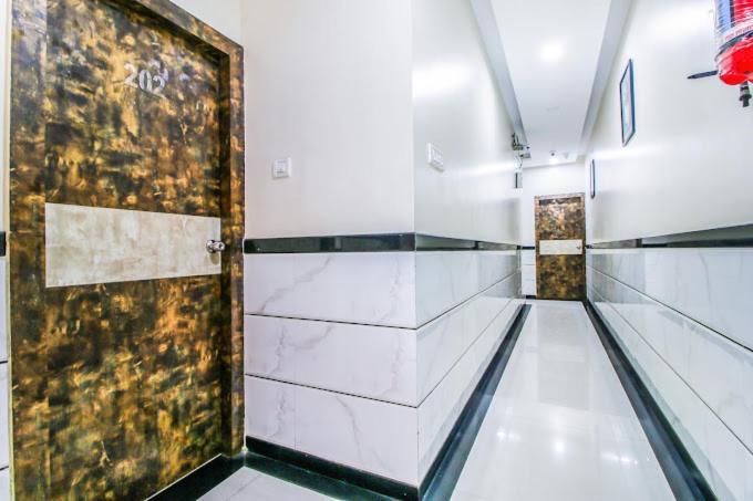Hotel Embassy Grand Near Us Embassy Bkc Мумбаи Экстерьер фото