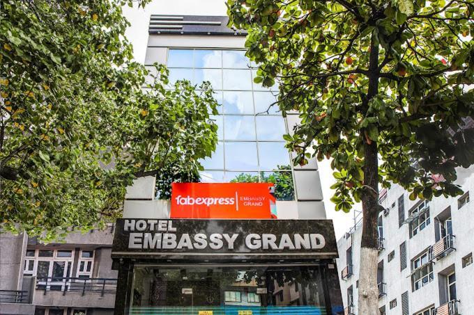 Hotel Embassy Grand Near Us Embassy Bkc Мумбаи Экстерьер фото